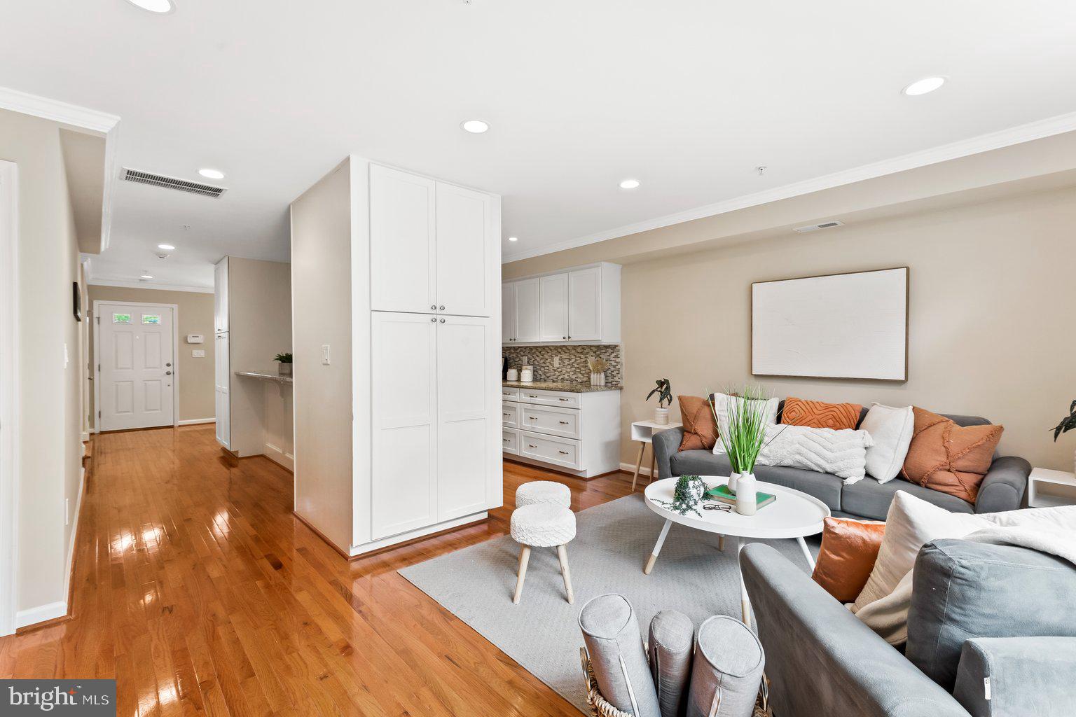 2037 Lyttonsville Road Silver Spring, MD 20910 - Photo 3 of 39 Open Floor Concept