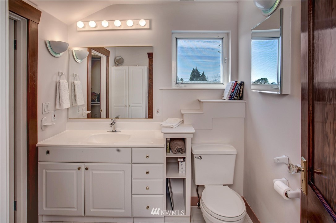 522 North 84th Street Seattle, WA 98103 - Photo 20 of 34