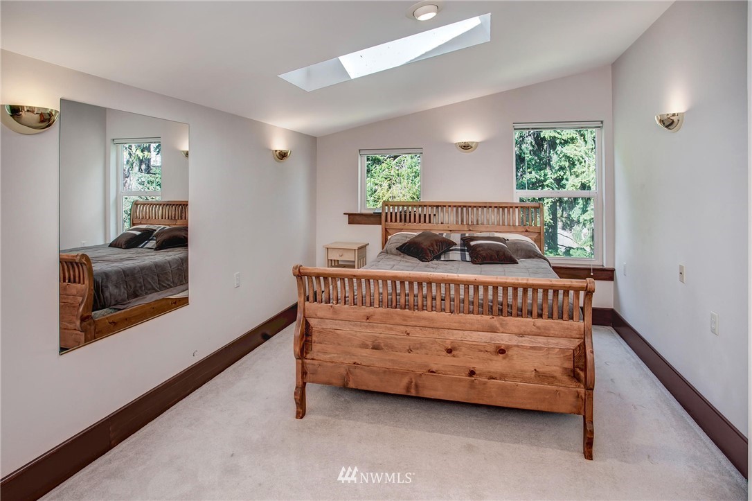 522 North 84th Street Seattle, WA 98103 - Photo 22 of 34