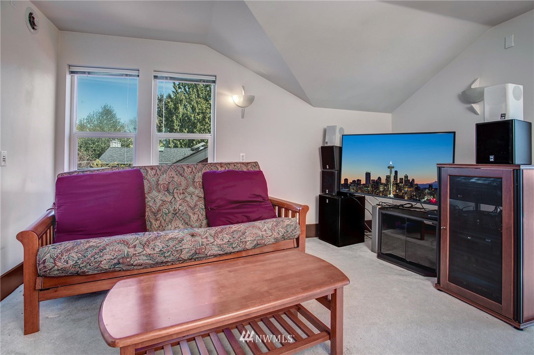 522 North 84th Street Seattle, WA 98103 - Photo 24 of 34