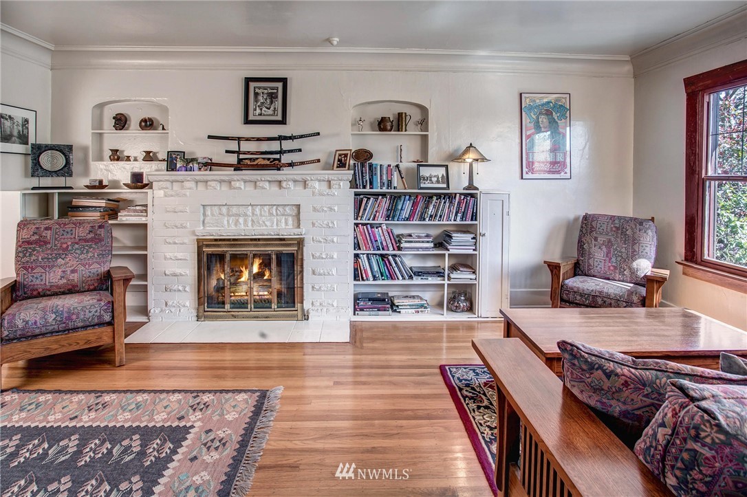 522 North 84th Street Seattle, WA 98103 - Photo 5 of 34