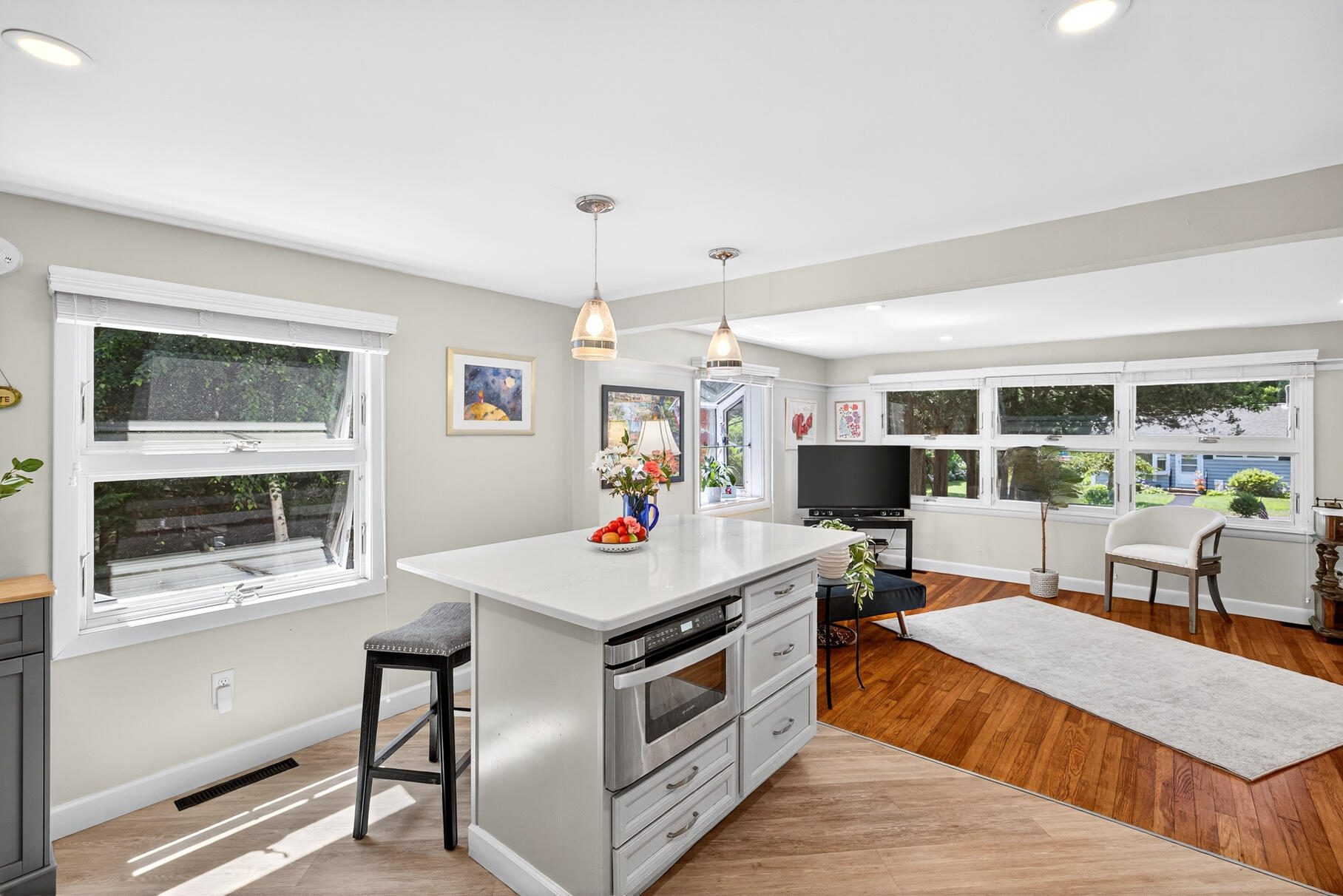 18 Seaview Road Sagamore Beach, MA 02562 - Photo 24 of 62 a room with furniture and a table