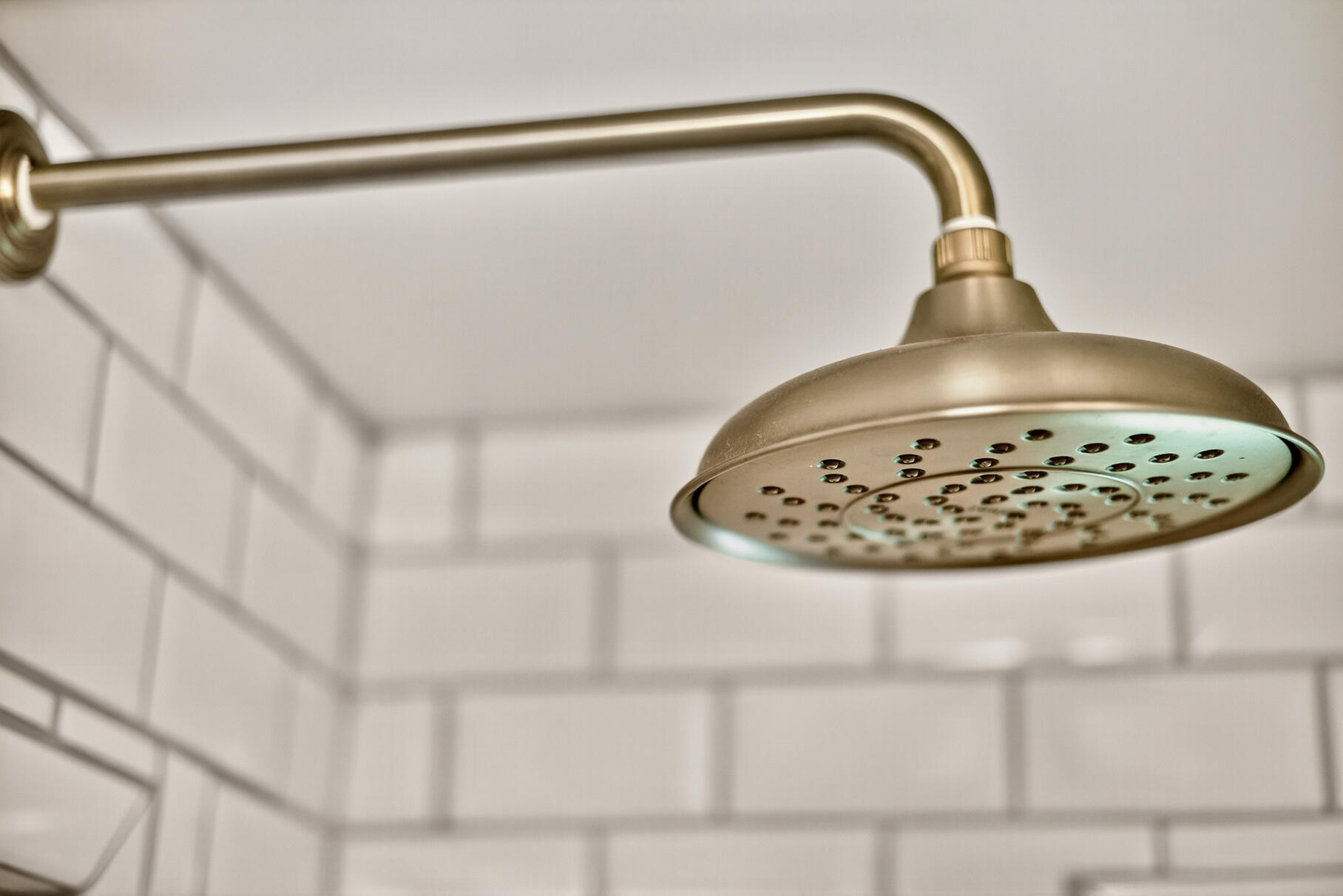 18 Seaview Road Sagamore Beach, MA 02562 - Photo 42 of 62 a close view of light fixtures