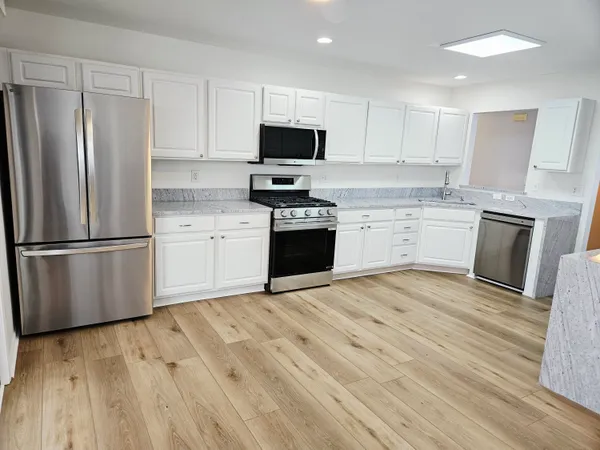 $3,200 | 3956 Bridle Pass, Ann Arbor, MI 48108