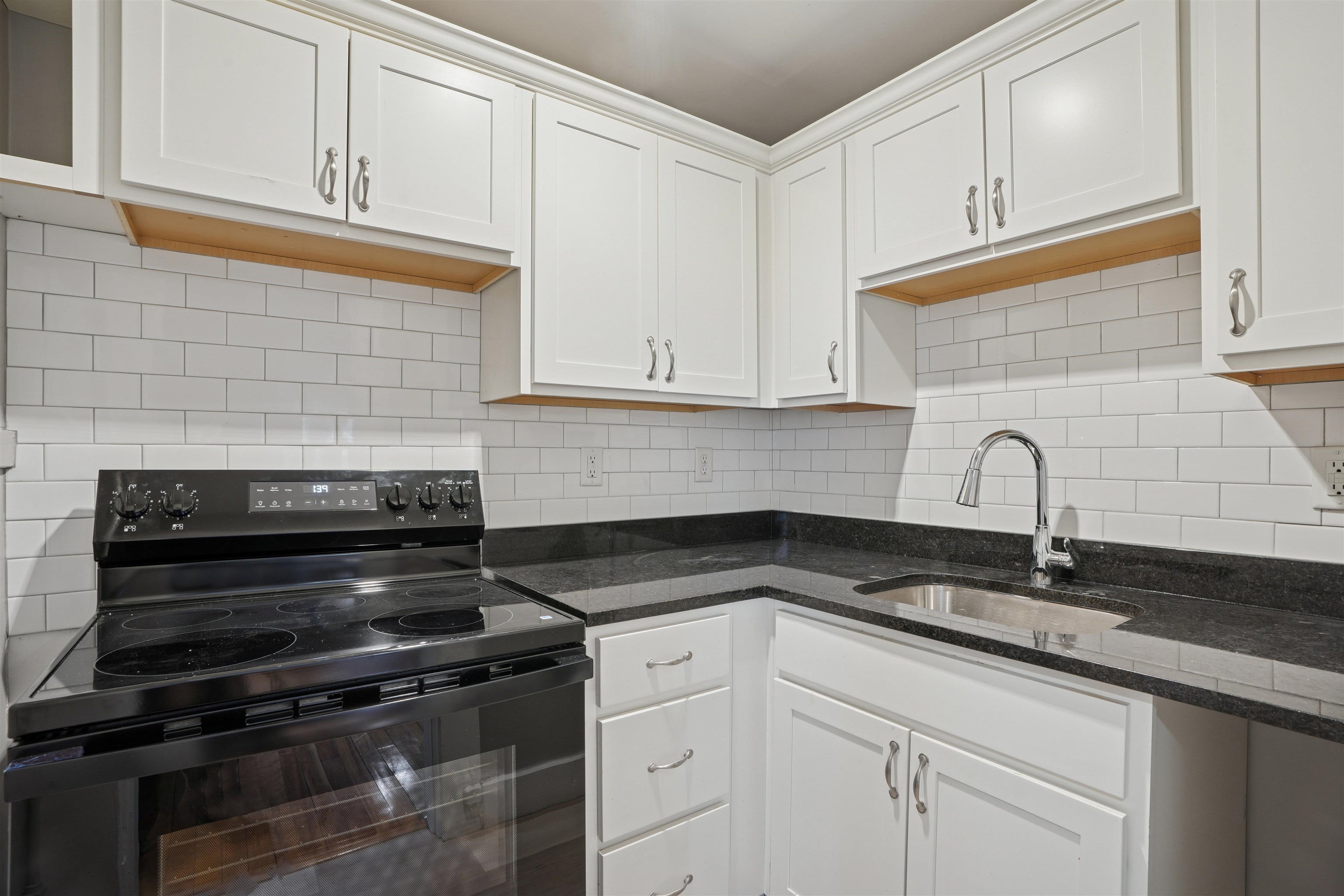 3 Merrimack Street, Unit 1 Concord, NH 03301 - Photo 1 of 19