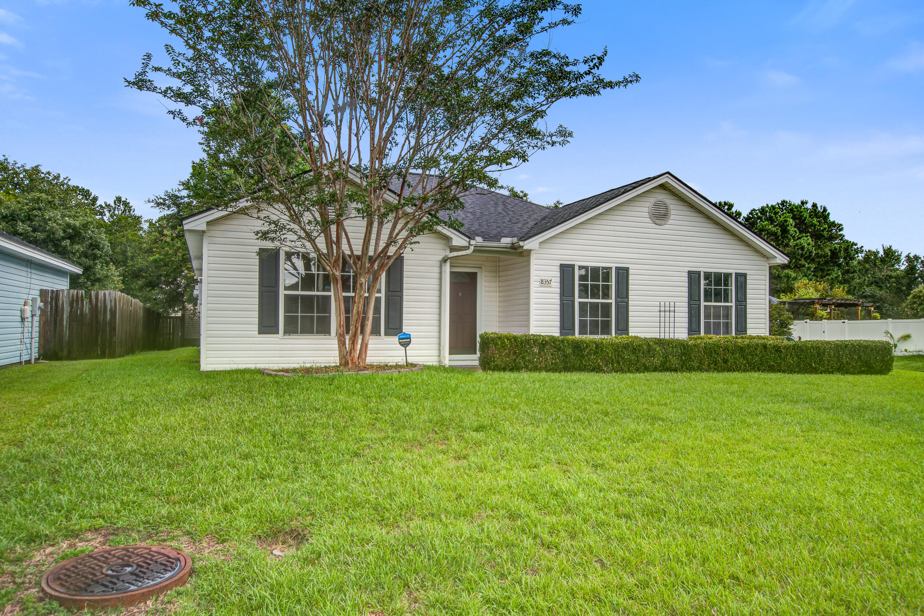 8357 Waltham Road North Charleston, SC 29406 - Photo 2 of 30 8357 (2)