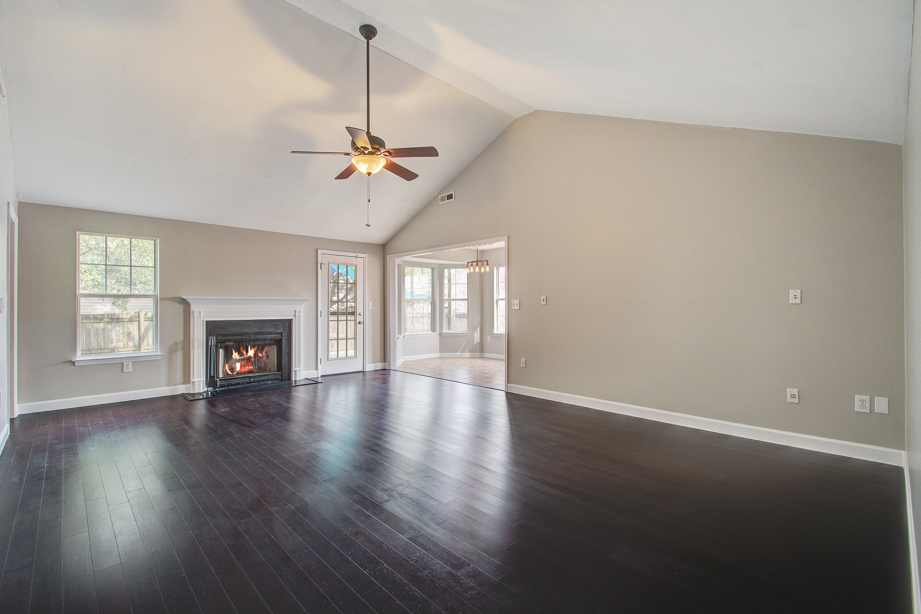 8357 Waltham Road North Charleston, SC 29406 - Photo 5 of 28 8357 (2)