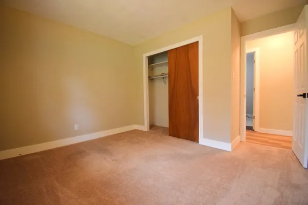 $279,000 | 4 Webster Hill Estates, Mount Vernon, IL 62864