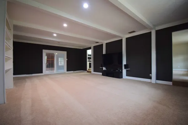 $279,000 | 4 Webster Hill Estates, Mount Vernon, IL 62864