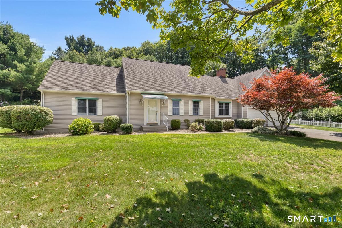 48 Lenti Drive Manchester, CT 06040 - Photo 2 of 40 Gallery Image 2