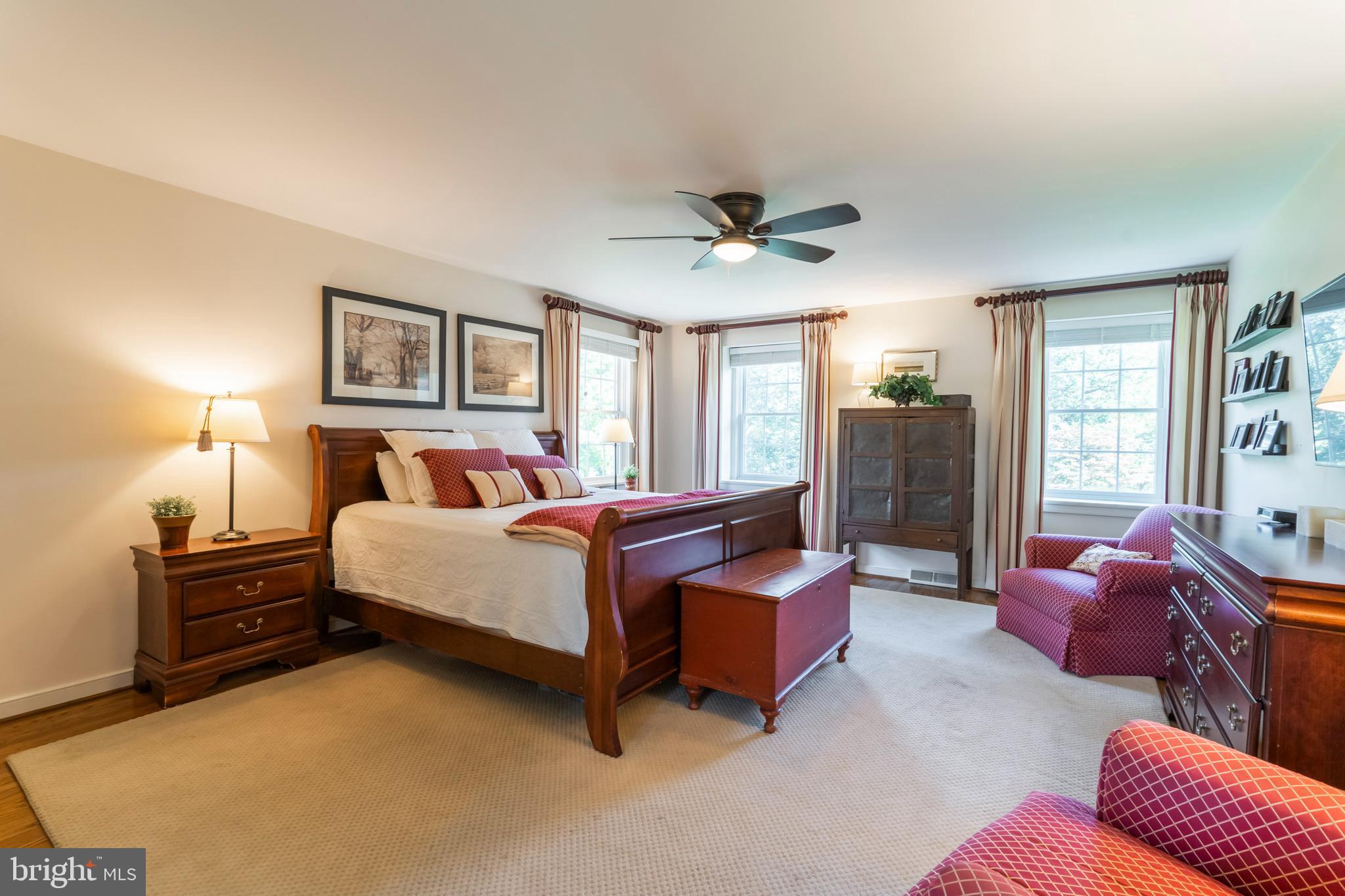 1044 Jonathan Drive Malvern, PA 19355 - Photo 19 of 42 Spacious primary suite