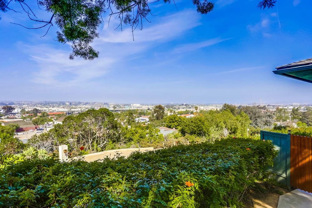 2540 Jackson Street San Diego, CA 92110 - Photo 2 of 25