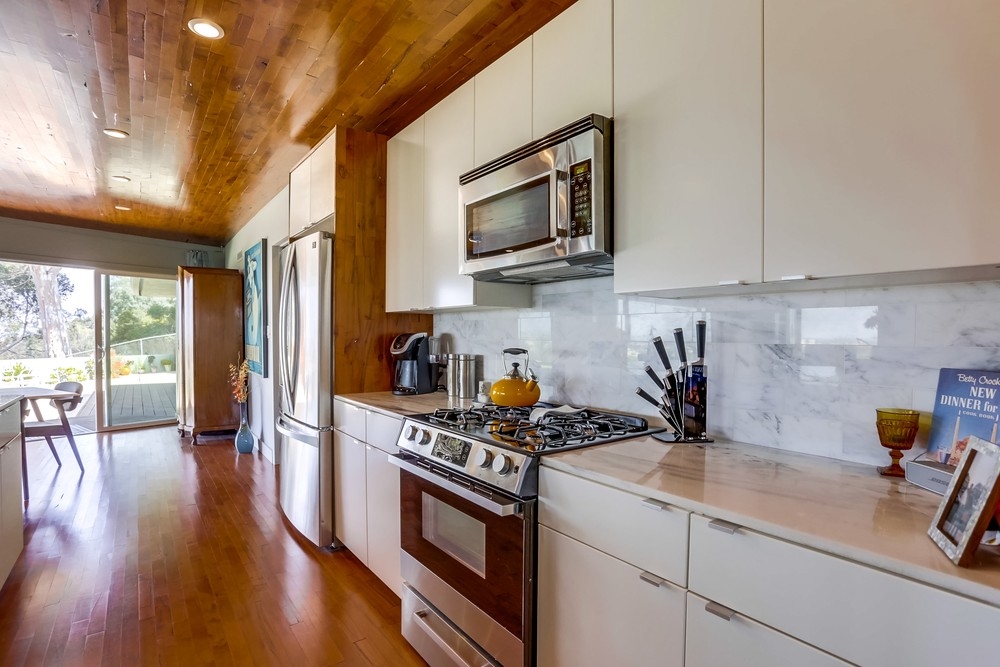 2540 Jackson Street San Diego, CA 92110 - Photo 10 of 25