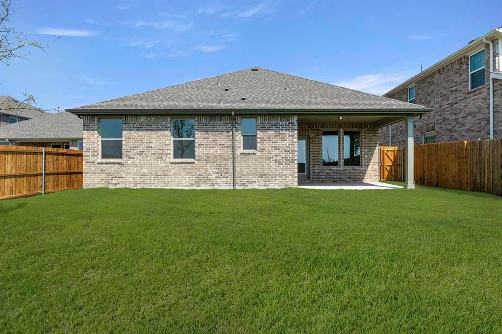 1017 Colgate Circle Princeton, TX 75407 - Photo 4 of 27