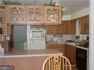 50 Boncouer Road Cheltenham, PA 19012 - Photo 4 of 5 Gallery Image 4