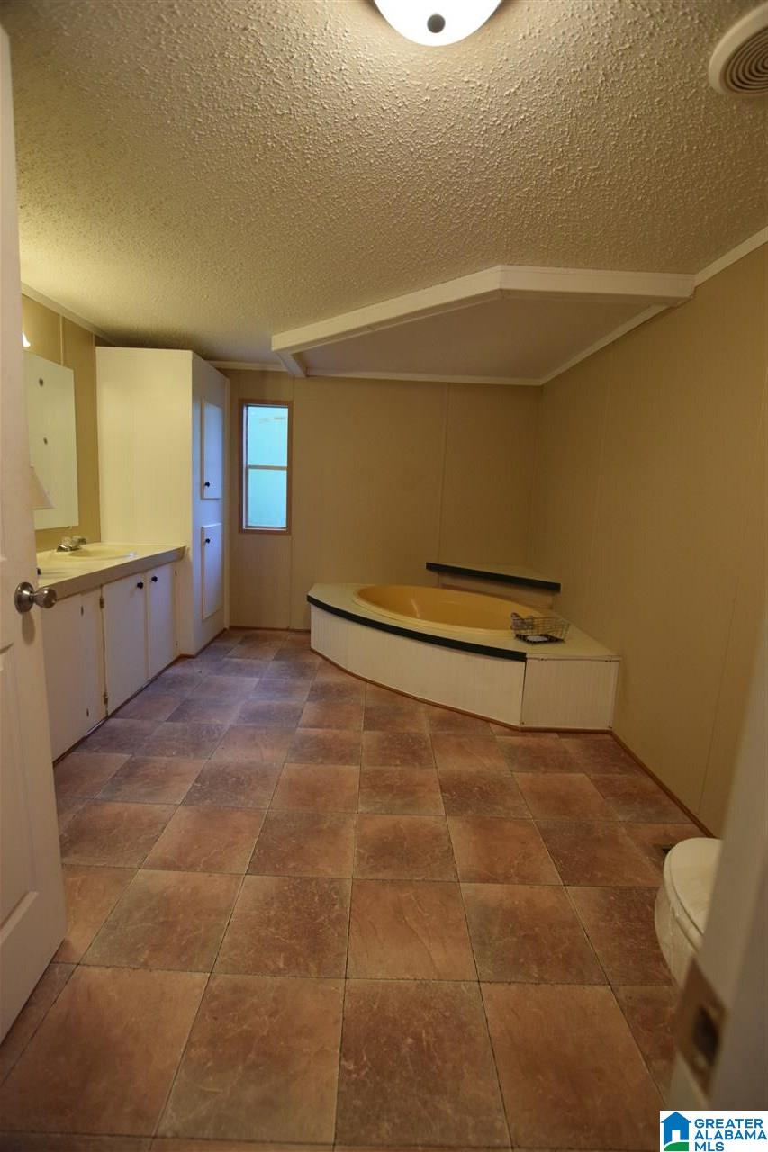 284 Edgewood Road Cleveland, AL 35049 - Photo 12 of 21