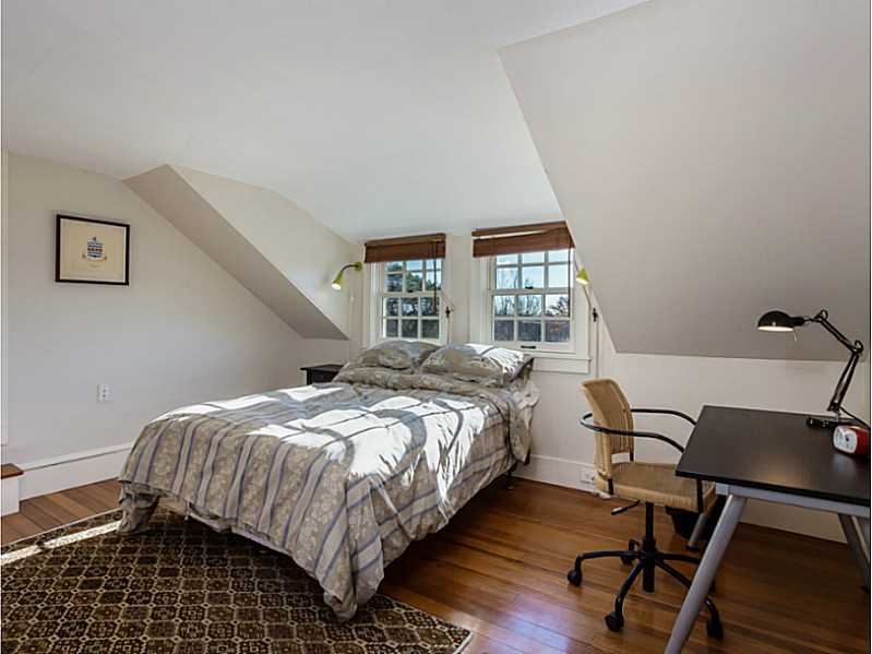 311 West Main Road Little Compton, RI 02837 - Photo 20 of 38 Bedroom.