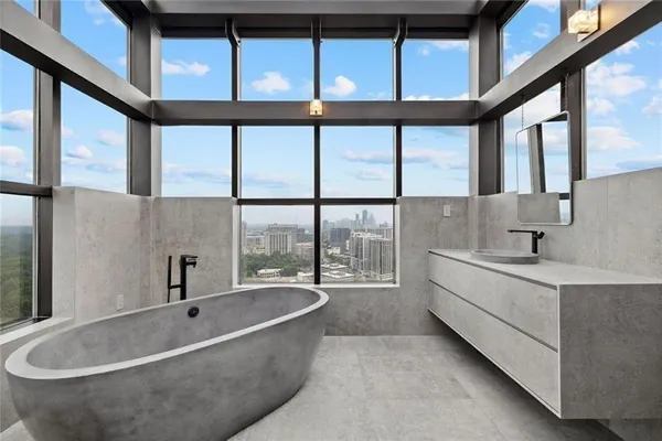 $2,750,000 | 2828 Peachtree Road Northwest, Unit P 3300, Atlanta, GA 30305