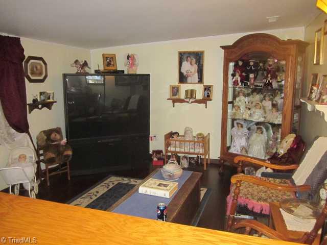 186 Greenhill Road Ramseur, NC 27316 - Photo 8 of 13 Living Room.