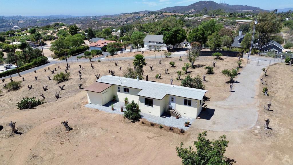 1843 Canyon Heights Road Fallbrook, CA 92028 - Photo 37 of 43 Gallery Image 37
