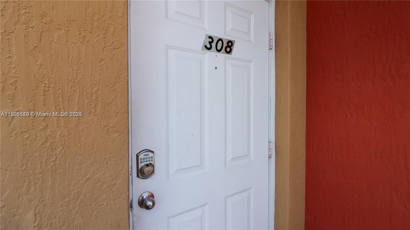 15330 Southwest 134th Place, Unit 308 Miami, FL 33177 - Photo 24 of 29 a bathroom with a shower