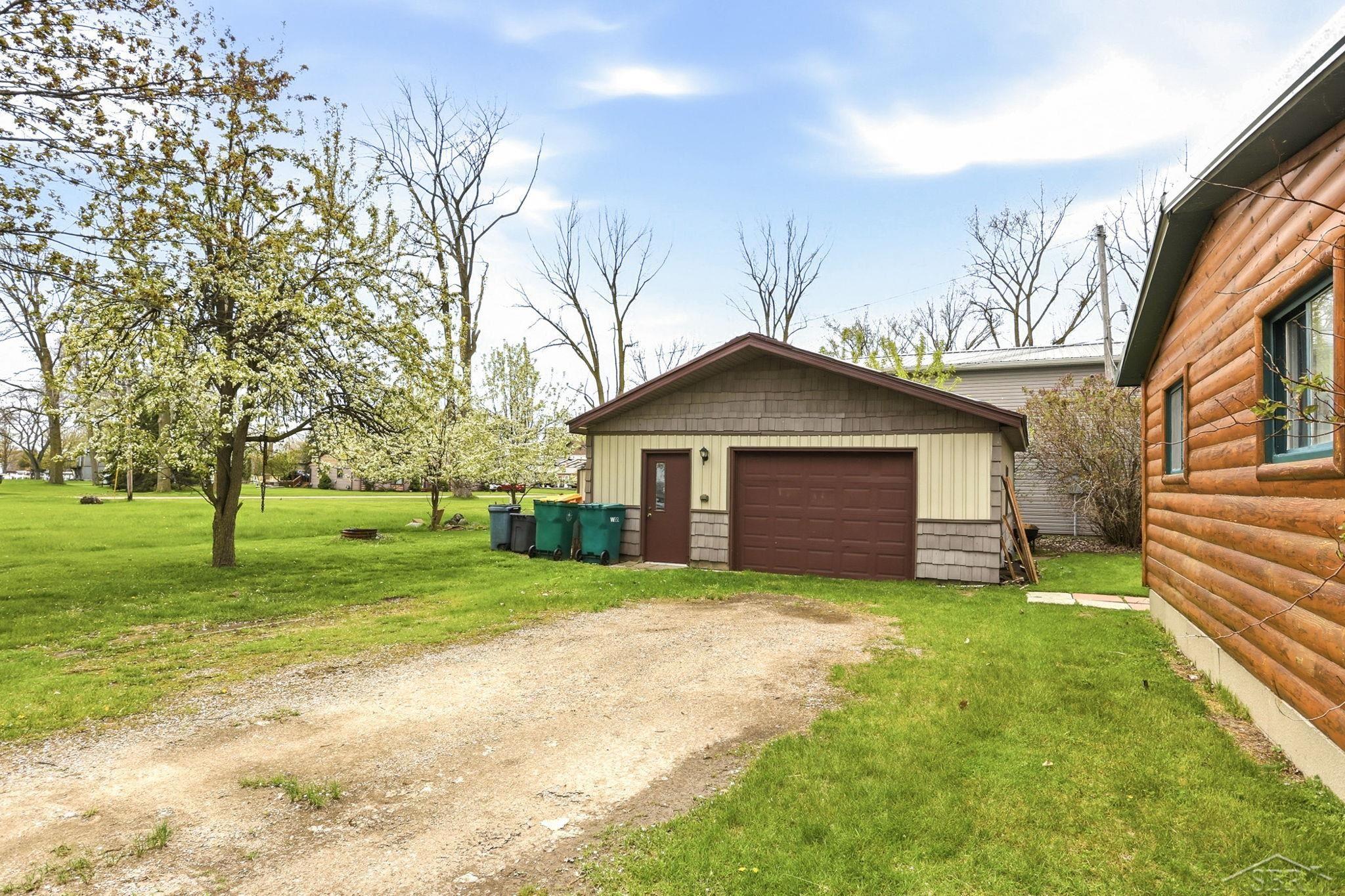 200 Sunrise Road Bay City, MI 48706 - Photo 26 of 49