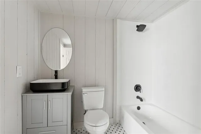 $1,350 | 2504 Freret Street, New Orleans, LA 70113