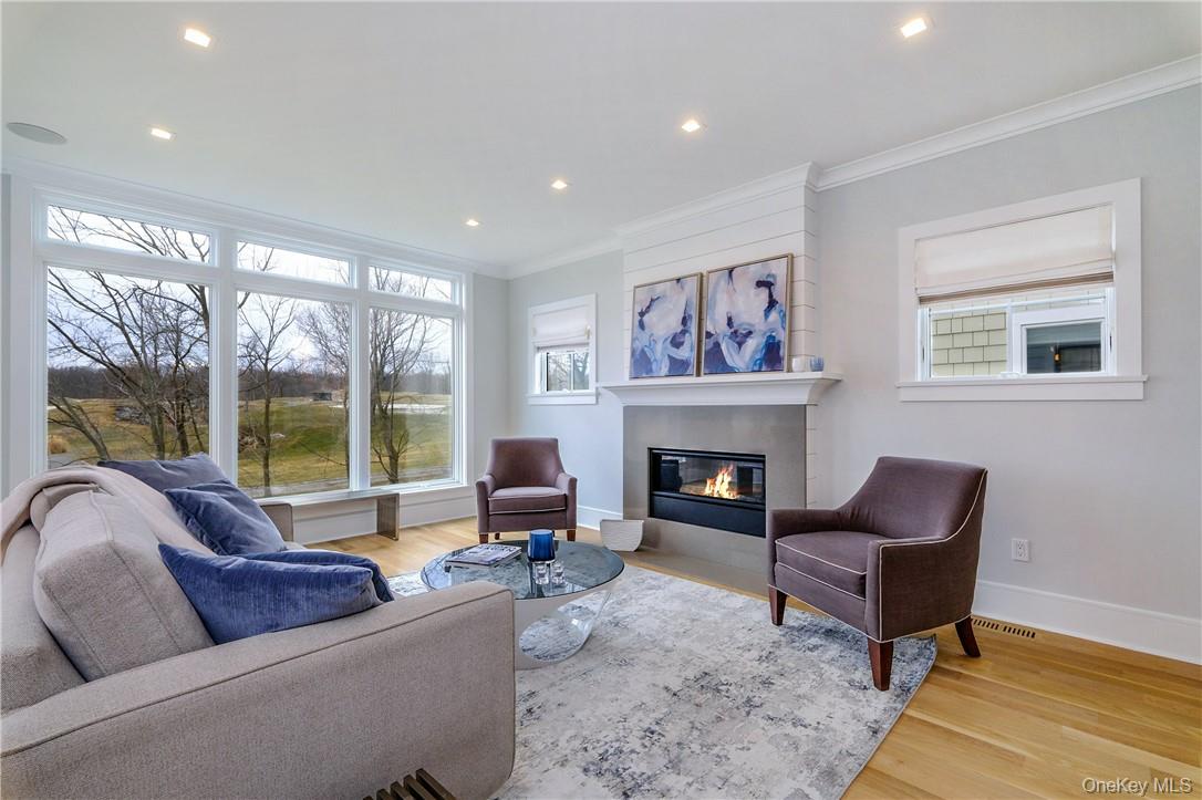 184 Soundview Avenue Rye, NY 10580 - Photo 12 of 35 Floor to ceiling windows