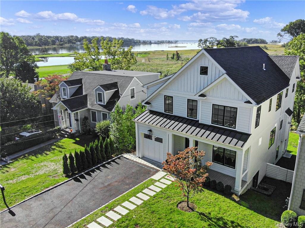 184 Soundview Avenue Rye, NY 10580 - Photo 4 of 35