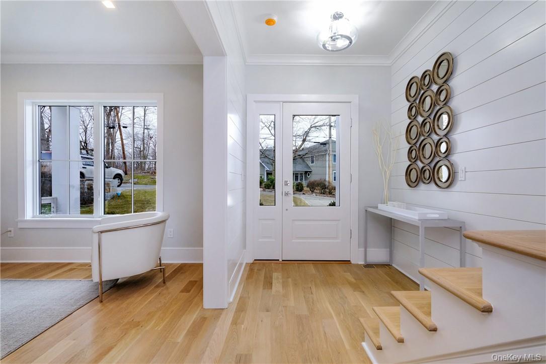 184 Soundview Avenue Rye, NY 10580 - Photo 5 of 35