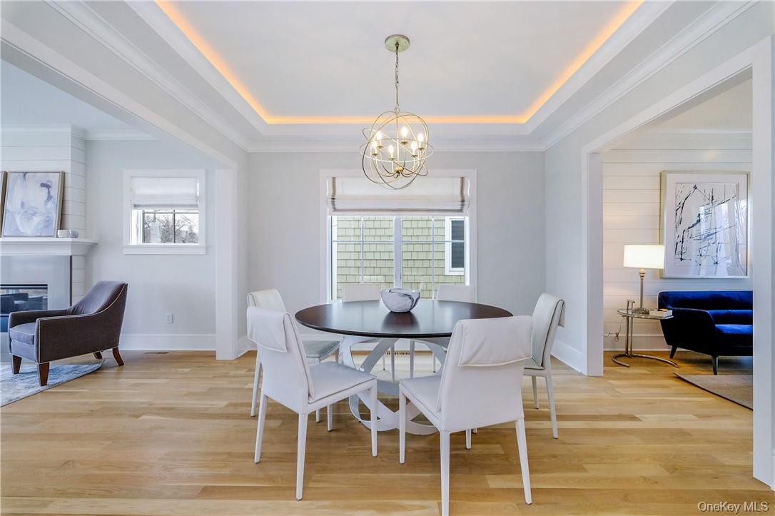 184 Soundview Avenue Rye, NY 10580 - Photo 9 of 35 Dining Room w/ cove lighting