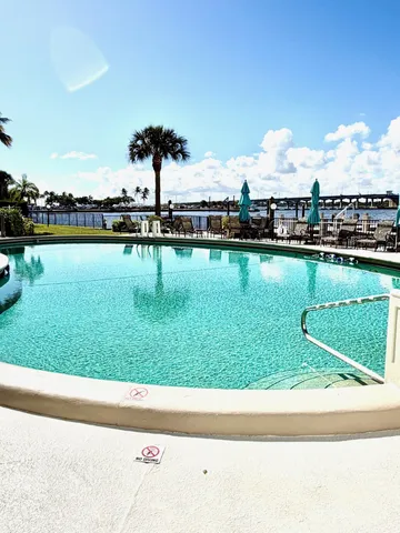 $3,000 | 2840 South Ocean Boulevard, Unit 3170, Palm Beach, FL 33480