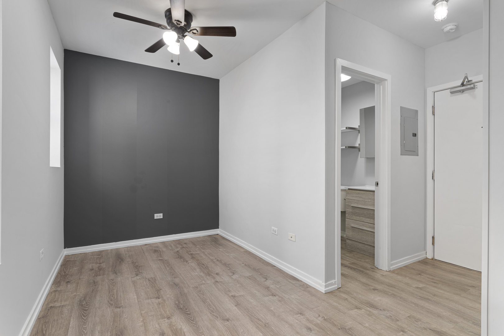 4875 North Magnolia Avenue, Unit 218 Chicago, IL 60640 - Photo 4 of 9