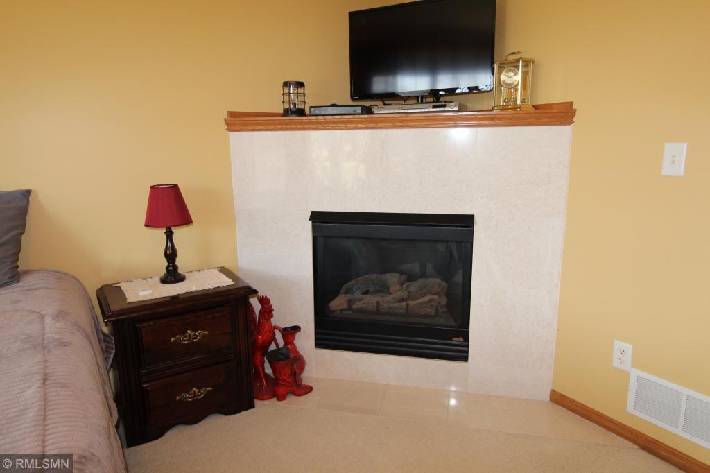 3688 Nottingham Drive Northwest Rochester, MN 55901 - Photo 14 of 35 Gallery Image 14