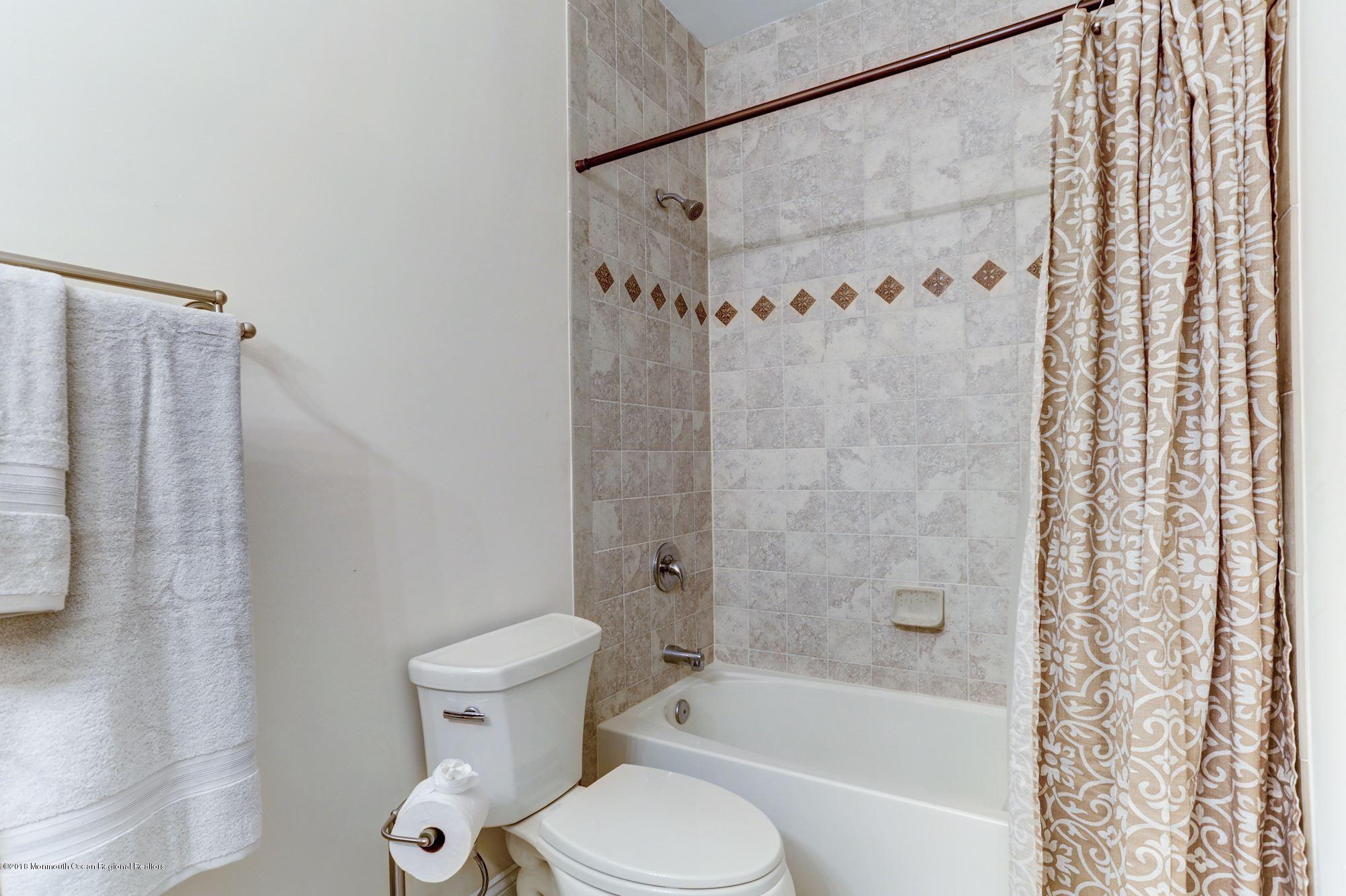 60 School Road West Marlboro, NJ 07746 - Photo 29 of 35 En Suite Bath