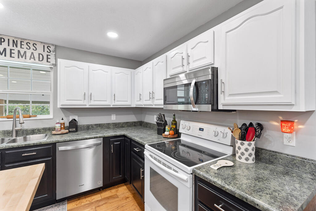 497 Horns Creek Road Old Fort, TN 37362 - Photo 11 of 35 497 Horns Creek-11