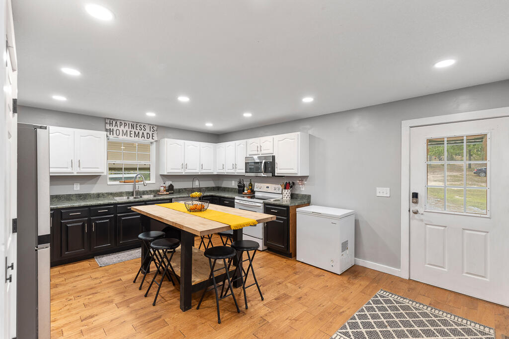 497 Horns Creek Road Old Fort, TN 37362 - Photo 8 of 35 497 Horns Creek-08