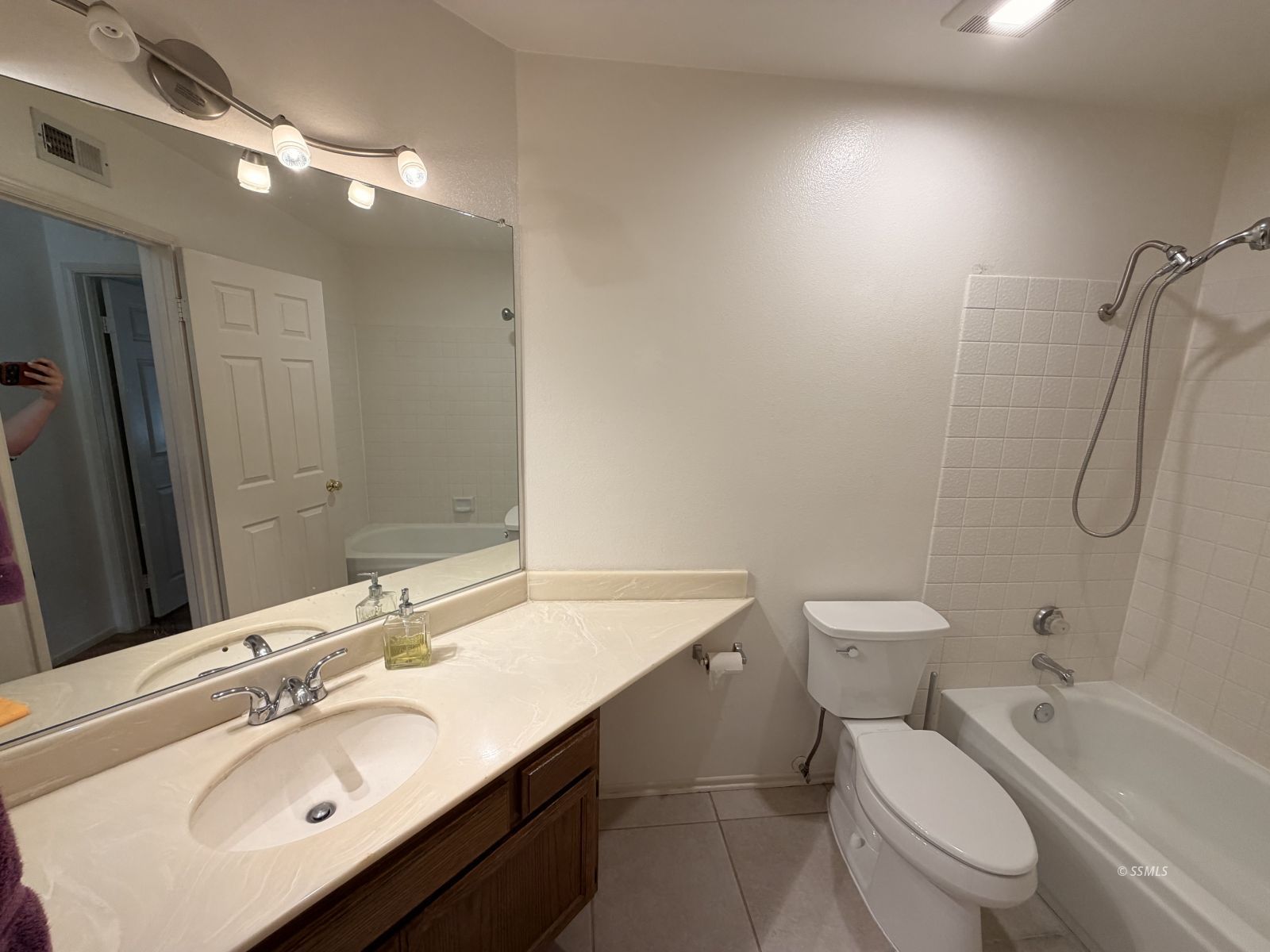 1217 Quail Way Ridgecrest, CA 93555 - Photo 9 of 18