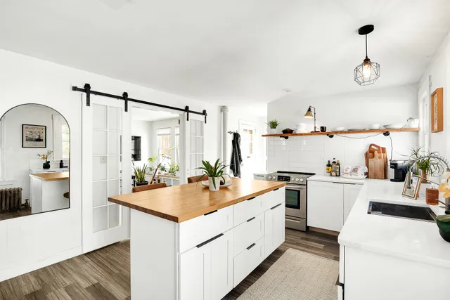 $575,000 | 29 Main Street, Kittery, ME 03904