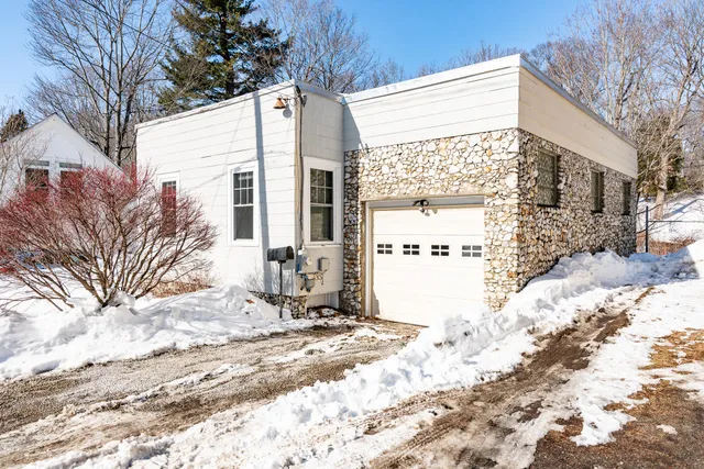 $575,000 | 29 Main Street, Kittery, ME 03904