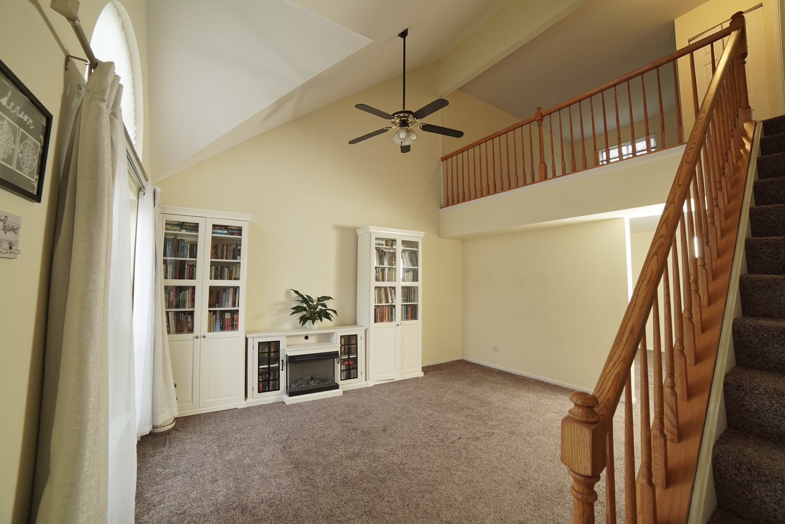 4334 Buckingham Drive Gurnee, IL 60031 - Photo 3 of 19