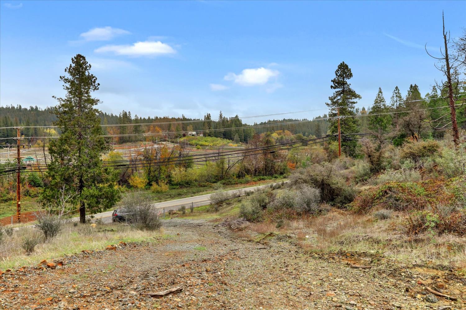 1349 Idaho Maryland Road Grass Valley, CA 95945 - Photo 83 of 89 a view of a town with mountains in the background