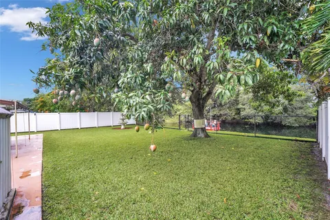 $500,000 | 2011 North 31st Avenue, Hollywood, FL 33021