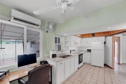 $500,000 | 2011 North 31st Avenue, Hollywood, FL 33021