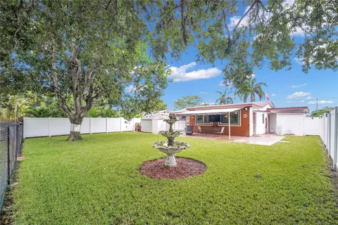 $500,000 | 2011 North 31st Avenue, Hollywood, FL 33021