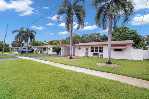 $500,000 | 2011 North 31st Avenue, Hollywood, FL 33021