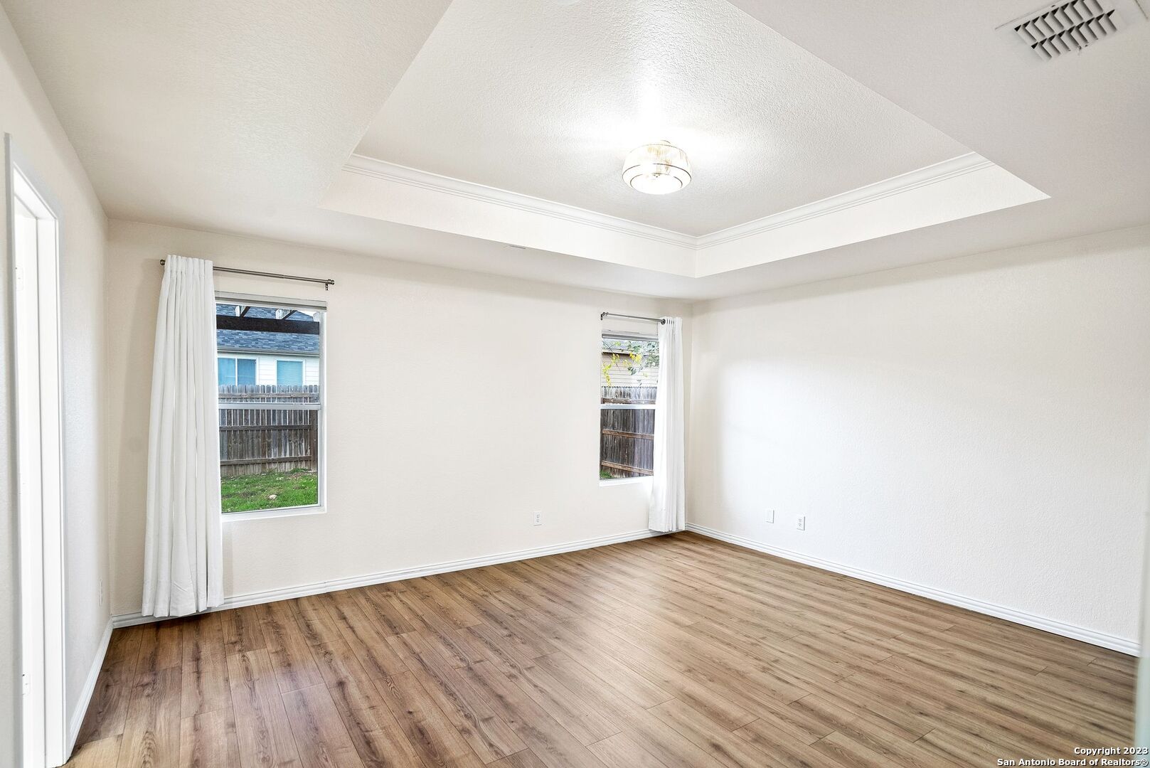 911 Rustic Cactus San Antonio, TX 78260 - Photo 16 of 32