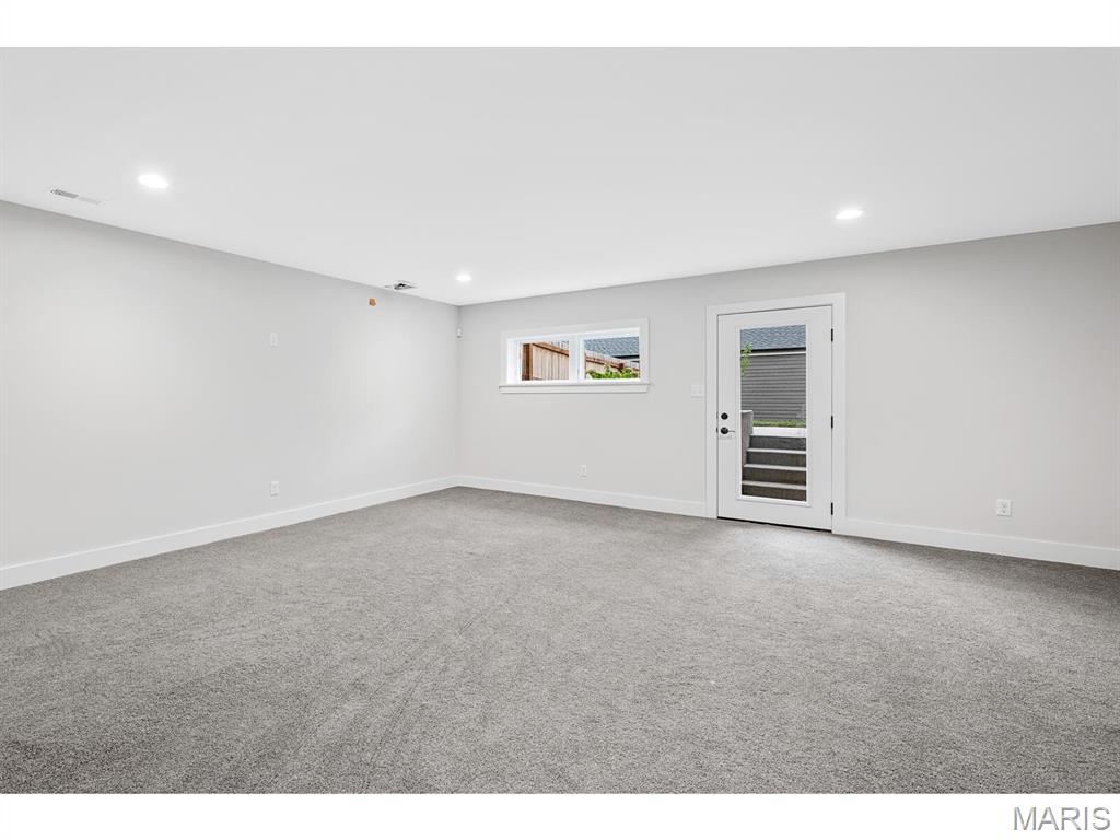 2211 Hickory Street St. Louis, MO 63104 - Photo 17 of 22