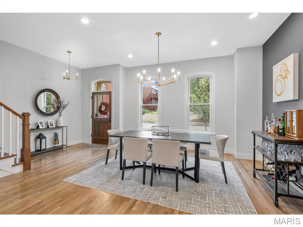 2211 Hickory Street St. Louis, MO 63104 - Photo 5 of 22