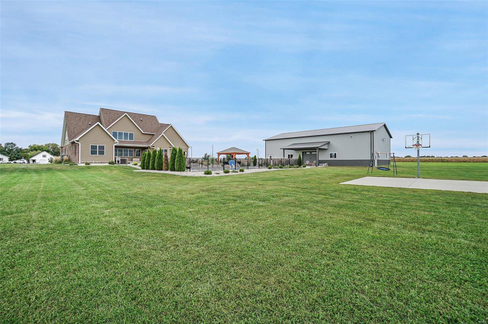 1932 Elizabeth Road Staunton, IL 62088 - Photo 54 of 54